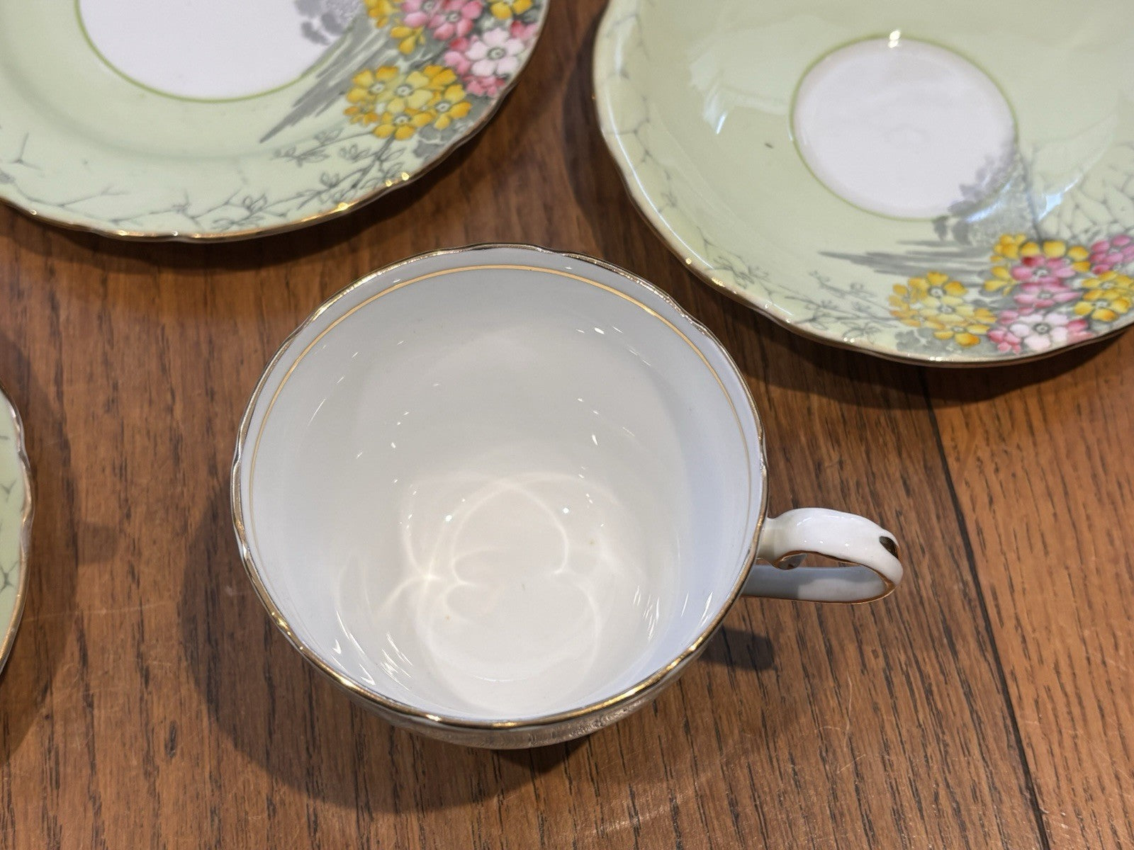 6 Aynsley Cups & Saucers. With Milk Jug And Sugar Bowl