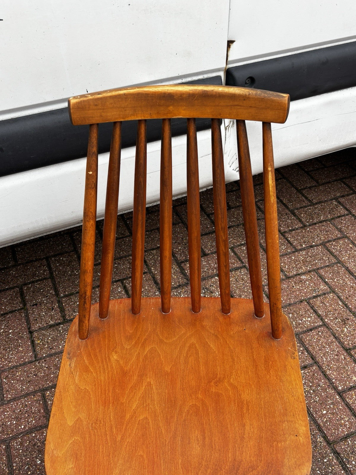 4 Mid Century Dining Chairs.