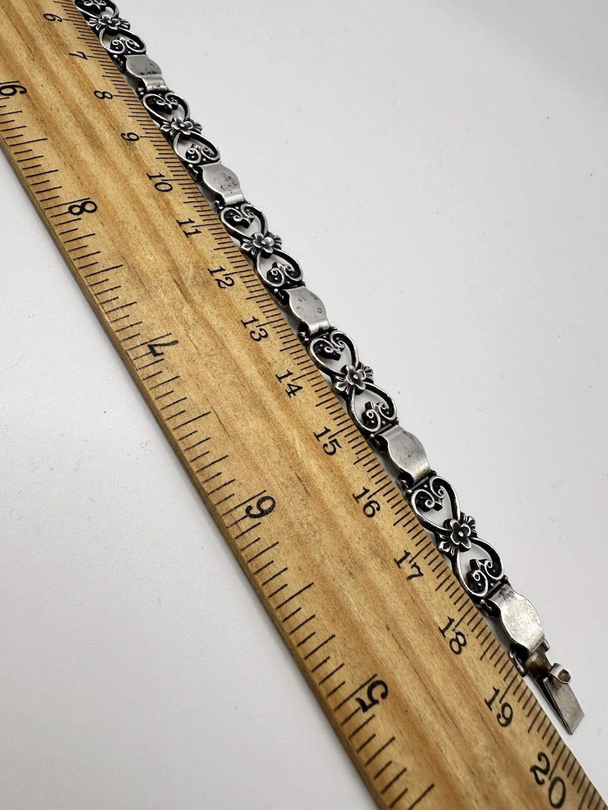 Antique Sterling Silver Fancy Link Flowers Bracelet