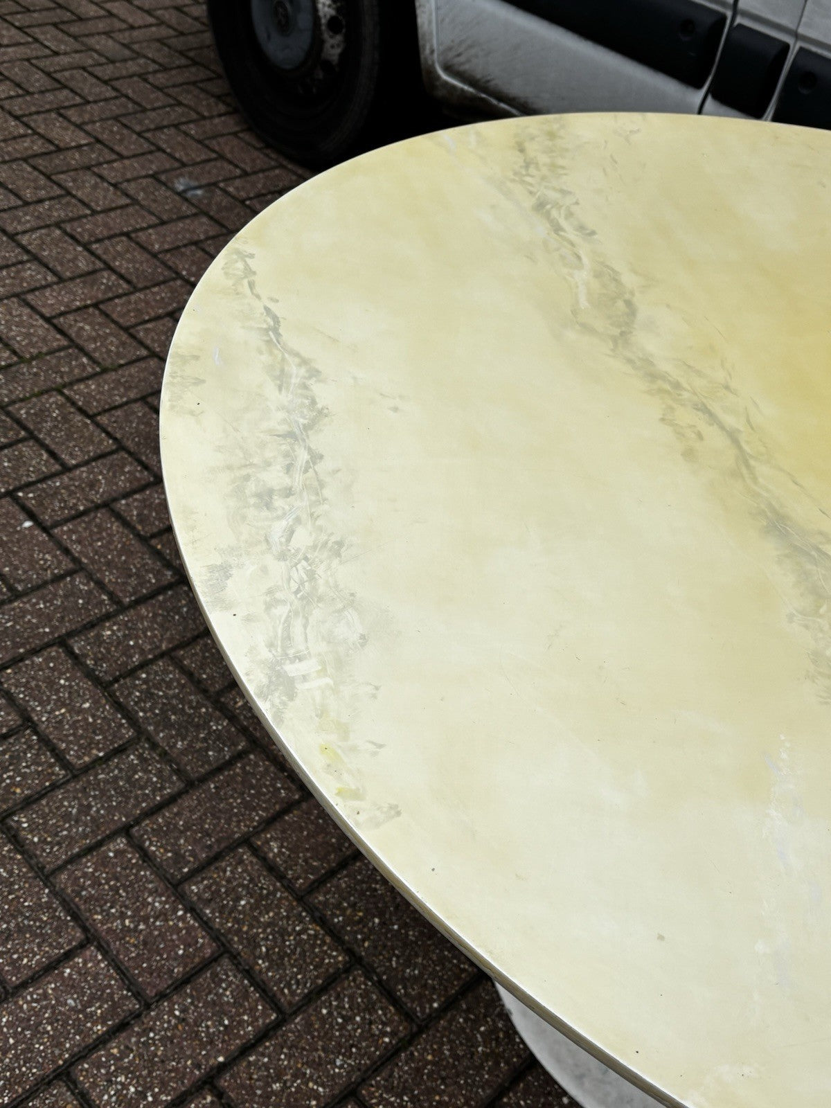 1960s Eero Saarinen for Knoll Tulip Dining Table