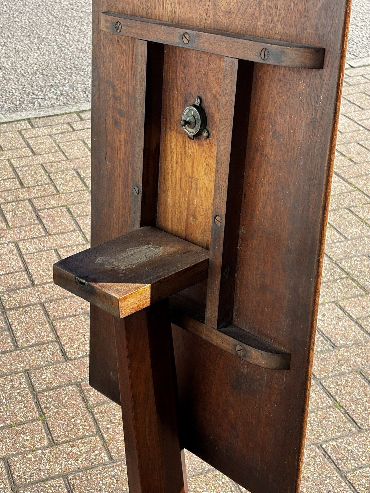 Antique William IV Mahogany Tilt Top Lamp Table/Side Table